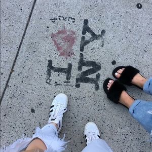 Meet your Posher, Gabrielle